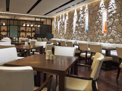 Sunroute Plaza Shinjuku Hotel