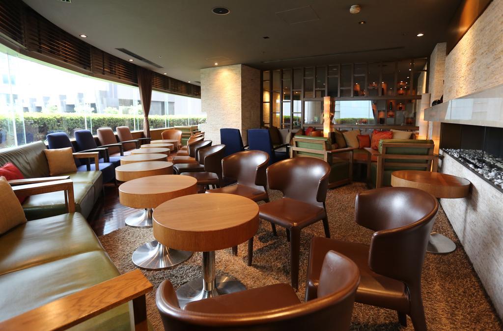 ホテル ホテルサンルートプラザ新宿 4*